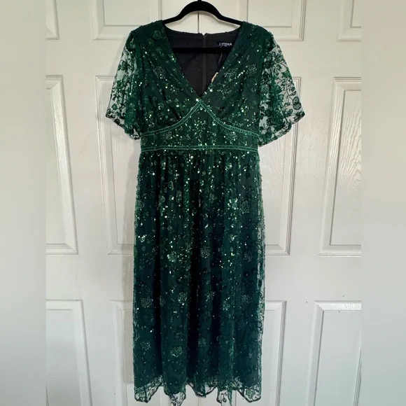 Disturbia Glimmer Embroidered Sequin Lace Angel Sleeve Midi Dress - Picture 8 of 14